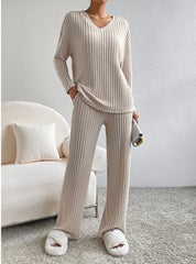 Chic Striped Two-Piece Set – Relaxed Fit